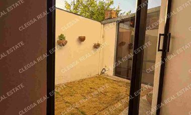 Rento o arriendo casa con jardin  en la UDA -
