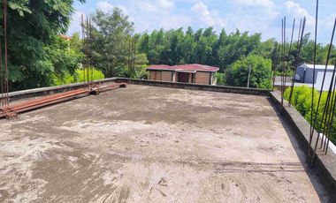 Casa 70 M2 con plancha + Lote de 586m2 para seguir construyendo.