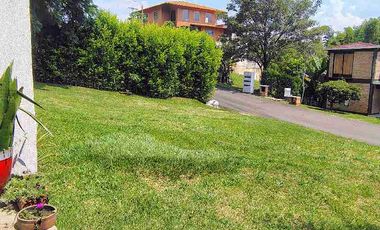 Casa 70 M2 con plancha + Lote de 586m2 para seguir construyendo.