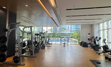 ONE BEDROOM - KROMA TOWER DEAL ROSA STREET