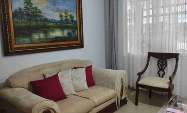 Vendo Casa 2 pisos Unifamiliar+ apartamento