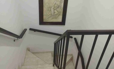 Vendo Casa 2 pisos Unifamiliar+ apartamento