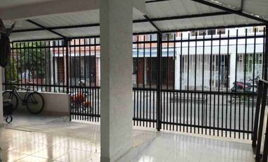 Vendo Casa 2 pisos Unifamiliar+ apartamento