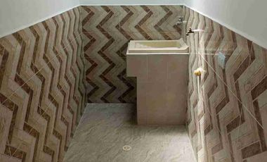 Vendo Casa 2 pisos Unifamiliar+ apartamento