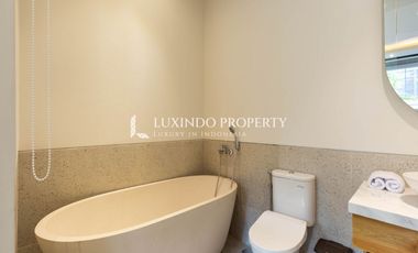 DIJUAL VILLA DENGAN 3 KAMAR TIDUR DI BATU BOLONG, CANGGU