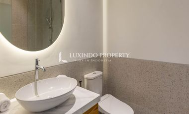 DIJUAL VILLA DENGAN 3 KAMAR TIDUR DI BATU BOLONG, CANGGU