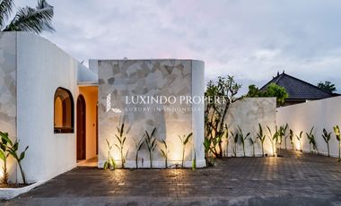 DIJUAL VILLA DENGAN 2 KAMAR TIDUR DI KELATING, TABANAN