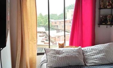 Venta apartamento en San Javier, sector 20 de Julio, hermosa zona turística de Medellín!!  35m2 nivel 2 $155 millones