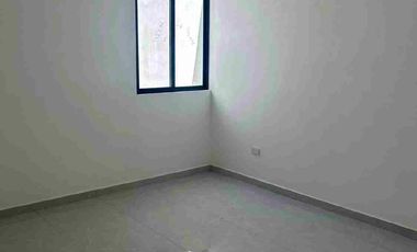 VENTA DE CASA CON DOS PLANTAS EN FRACC. PIAMONTE AL NORTE DE SALTILLO, COAH.