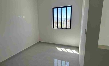 VENTA DE CASA CON DOS PLANTAS EN FRACC. PIAMONTE AL NORTE DE SALTILLO, COAH.