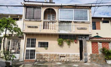 Sauces 1, Suithe Planta Baja con parqueo