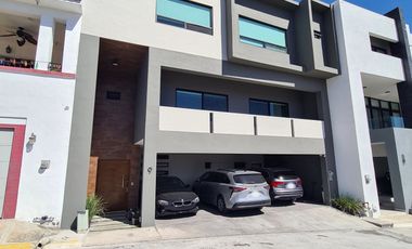 Renta Dentro de Fraccionamiento, Colinas de San Jerónimo, Monterrey