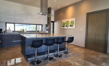 Renta Dentro de Fraccionamiento, Colinas de San Jerónimo, Monterrey