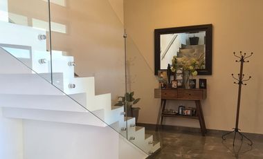 Renta Dentro de Fraccionamiento, Colinas de San Jerónimo, Monterrey