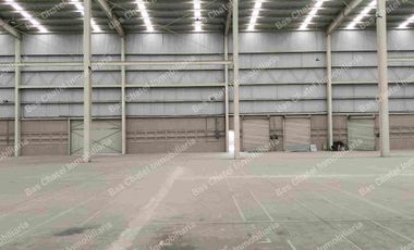Nave en Renta con Andénes y Oficinas