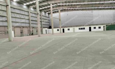 Nave en Renta con Andénes y Oficinas