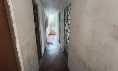 CASA EN ATE, A 3 CUADRAS DEL CENTRO COMERCIAL PURUCHUCO
