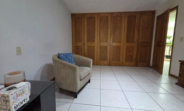 CONSULTORIO EN RENTA en Col. Jardines Universidad cerca de la UAG