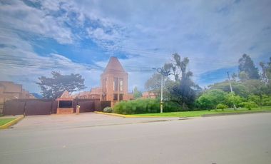 CASA  CAMPESTRE EN VENTA SECTOR CONJUNTO RESIDENCIAL SANTA BIBIANA II CAJICA