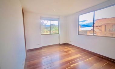 CASA  CAMPESTRE EN VENTA SECTOR CONJUNTO RESIDENCIAL SANTA BIBIANA II CAJICA