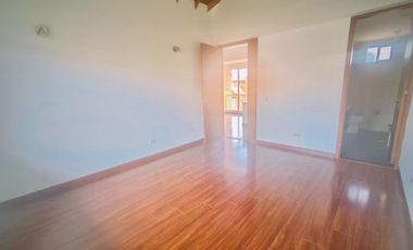 CASA  CAMPESTRE EN VENTA SECTOR CONJUNTO RESIDENCIAL SANTA BIBIANA II CAJICA