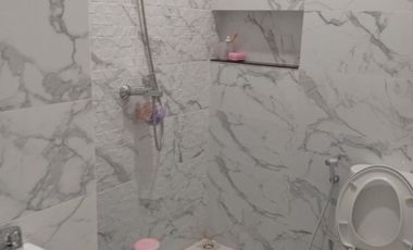 Di Jual rumah 2 lantai Bagus di Taman Gigi Jaka setia Bekasi Selatan