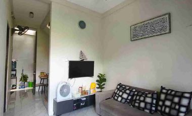 Medokan  Ayu 2 Lantai Ciamik, Rungkut, Surabaya Timur