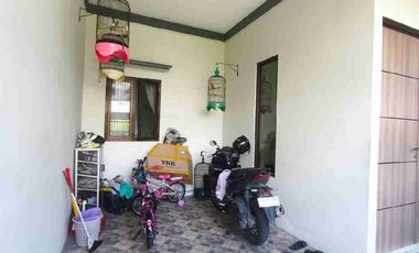 Medokan  Ayu 2 Lantai Ciamik, Rungkut, Surabaya Timur