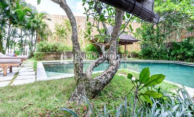 DIJUAL VILLA DENGAN 2 KAMAR TIDUR DI UMALAS