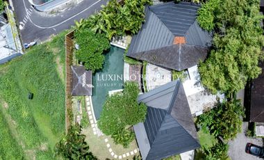 DIJUAL VILLA DENGAN 2 KAMAR TIDUR DI UMALAS