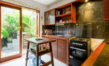 DIJUAL VILLA DENGAN 2 KAMAR TIDUR DI UMALAS