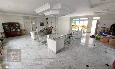 DIJUAL RUMAH MEWAH SAYAP SUTAMI Akses Mudah Harga Nego