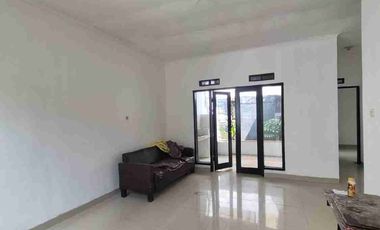 rumah siap huni murah 600 jtan di bawah harga pasar strategis di Ciwastra