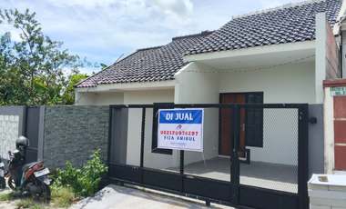 Rumah Ful renovasi Terima Kanopi 3 KT, 1 KM Luas Tanah 100 m² Kota Serang
