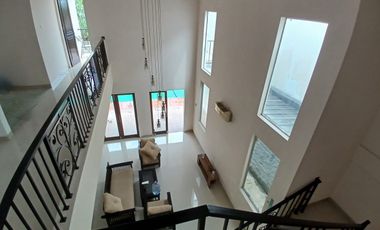 FOR SALE & RENT RUMAH SIAP HUNI DI KEMANG JAKARTA SELATAN