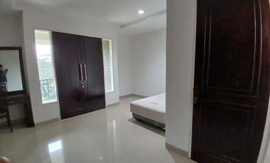FOR SALE & RENT RUMAH SIAP HUNI DI KEMANG JAKARTA SELATAN