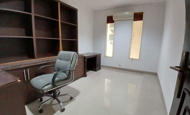 FOR SALE & RENT RUMAH SIAP HUNI DI KEMANG JAKARTA SELATAN