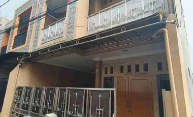 Dijual Murah Rumah 3lantai Siap Huni Di Ciracas Jakarta Timur