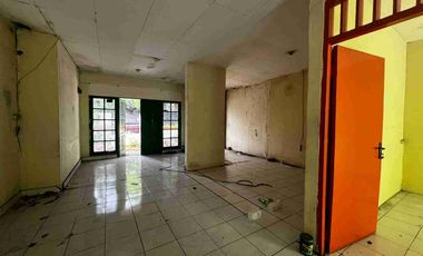 DISEWAKAN RUMAH Mainroad Terusan Jakarta