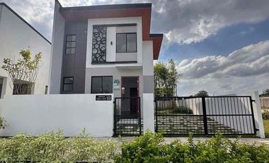 🎉 FOR SALE HOUSE AND LOT SA CAVITE 🎉