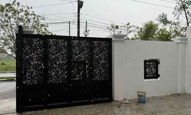 DI SEWAKAN RUMAH BARU RENOVASI