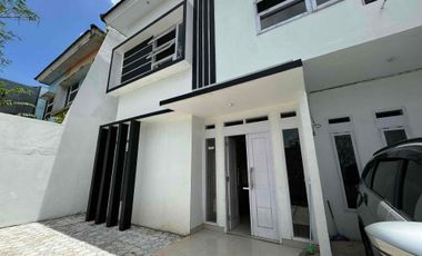 DI SEWAKAN RUMAH BARU RENOVASI