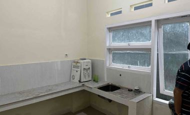 DI SEWAKAN RUMAH BARU RENOVASI