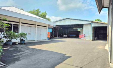 Ruang Usaha plus Gudang Luas 2800m² dan Rumah Mewah Akses Jalan Raya Dekat Tol