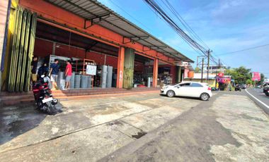 Ruang Usaha plus Gudang Luas 2800m² dan Rumah Mewah Akses Jalan Raya Dekat Tol