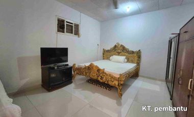 Ruang Usaha plus Gudang Luas 2800m² dan Rumah Mewah Akses Jalan Raya Dekat Tol