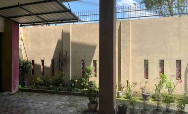 Rumah Kost 2lt Tengah Kota dekat Jln Raya Adi Sucipto