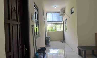 Rumah Kost 2lt Tengah Kota dekat Jln Raya Adi Sucipto