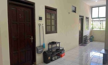 Rumah Kost 2lt Tengah Kota dekat Jln Raya Adi Sucipto