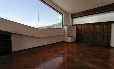 Departamento 1 Dormitorio Quito Tenis + Terraza + Servicios Incluidos